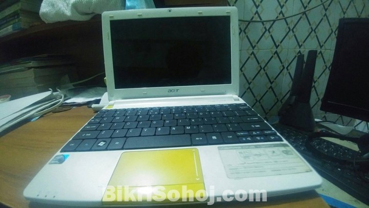 Acer Aspire One Happy Notebook